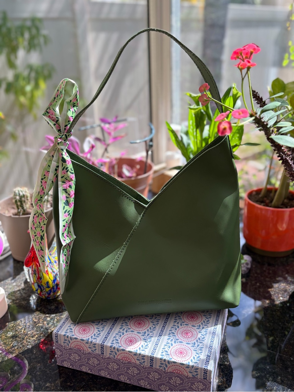 Portland Leather Cactus Large Naomi 🦄 - Picture 1 of 11